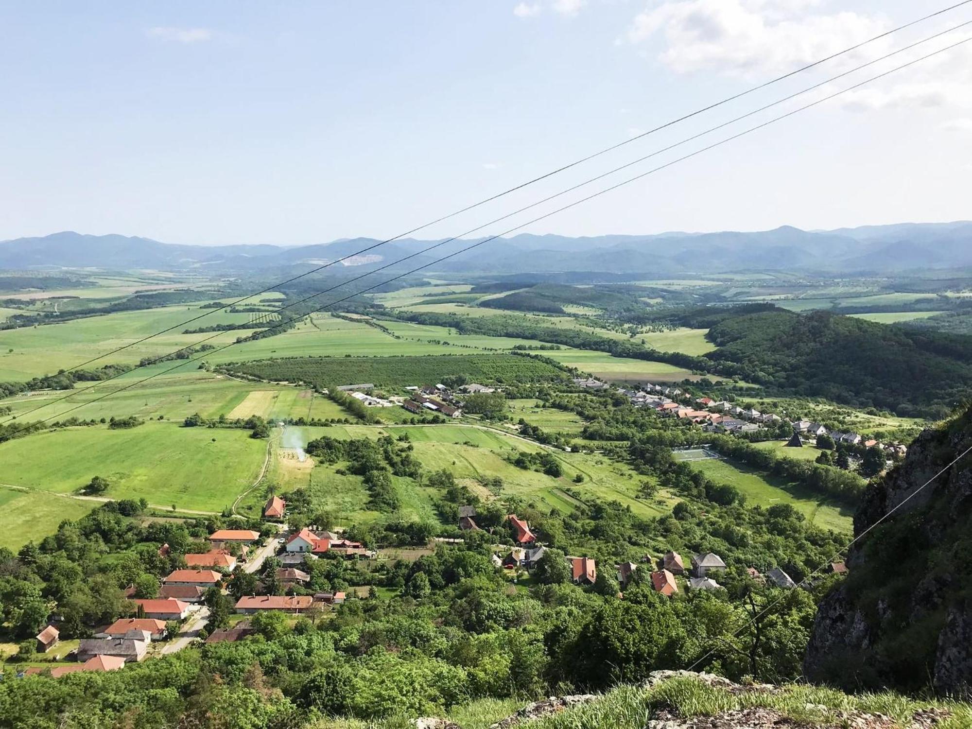 Ferienwohnung Lavender Vendeghaz Kicsi Falu Nagy Szivvel Varazslatos Legkoerrel Golop Exterior foto